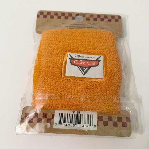 Disney Pixar Cars Tow Mater Truck Wristband - Picture 2 of 10